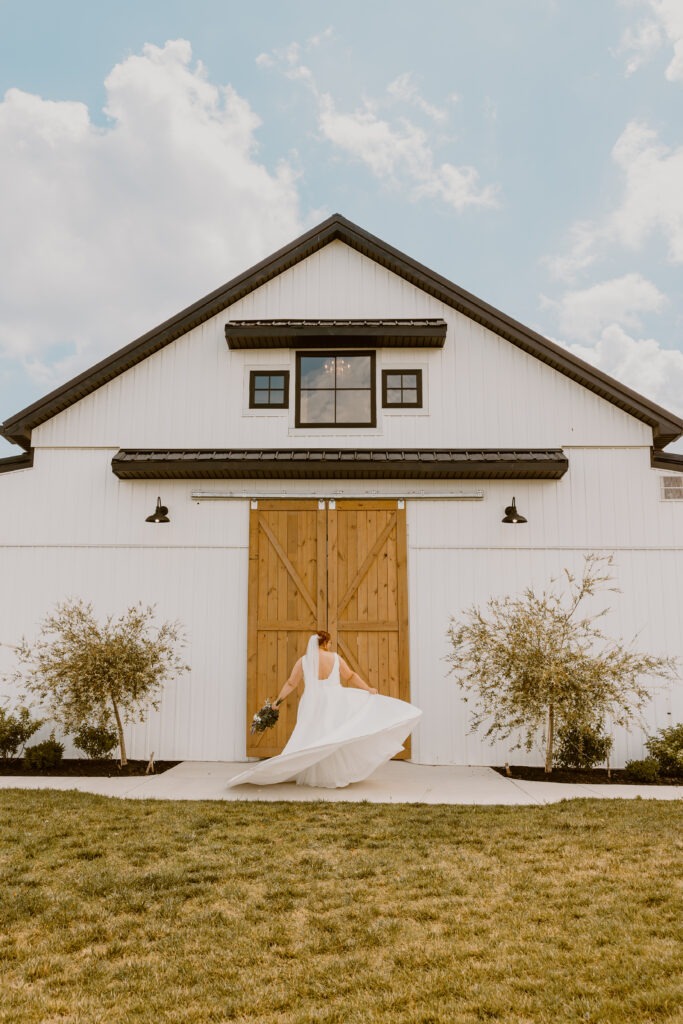 Allyson and Thomas' wedding at The Well at Cherry Well Farm in Winchester, KY, filled with personal touches, tacos, and a stormy but beautiful exit. Winchester Kentucky Wedding Photographer, A Pair of Perry's Photography