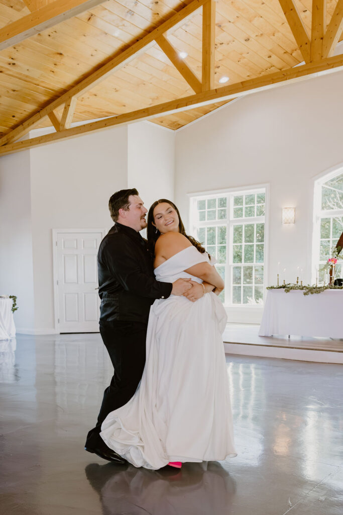 Wedding Photography at MeadowView Weddings & Events | Capturing Stunning Wedding Moments with Hot Pink, Bright Orange, and Black Accents at MeadowView Weddings & Events in Morehead, KY | Winchester KY Photographer & Kentucky Wedding Photographer