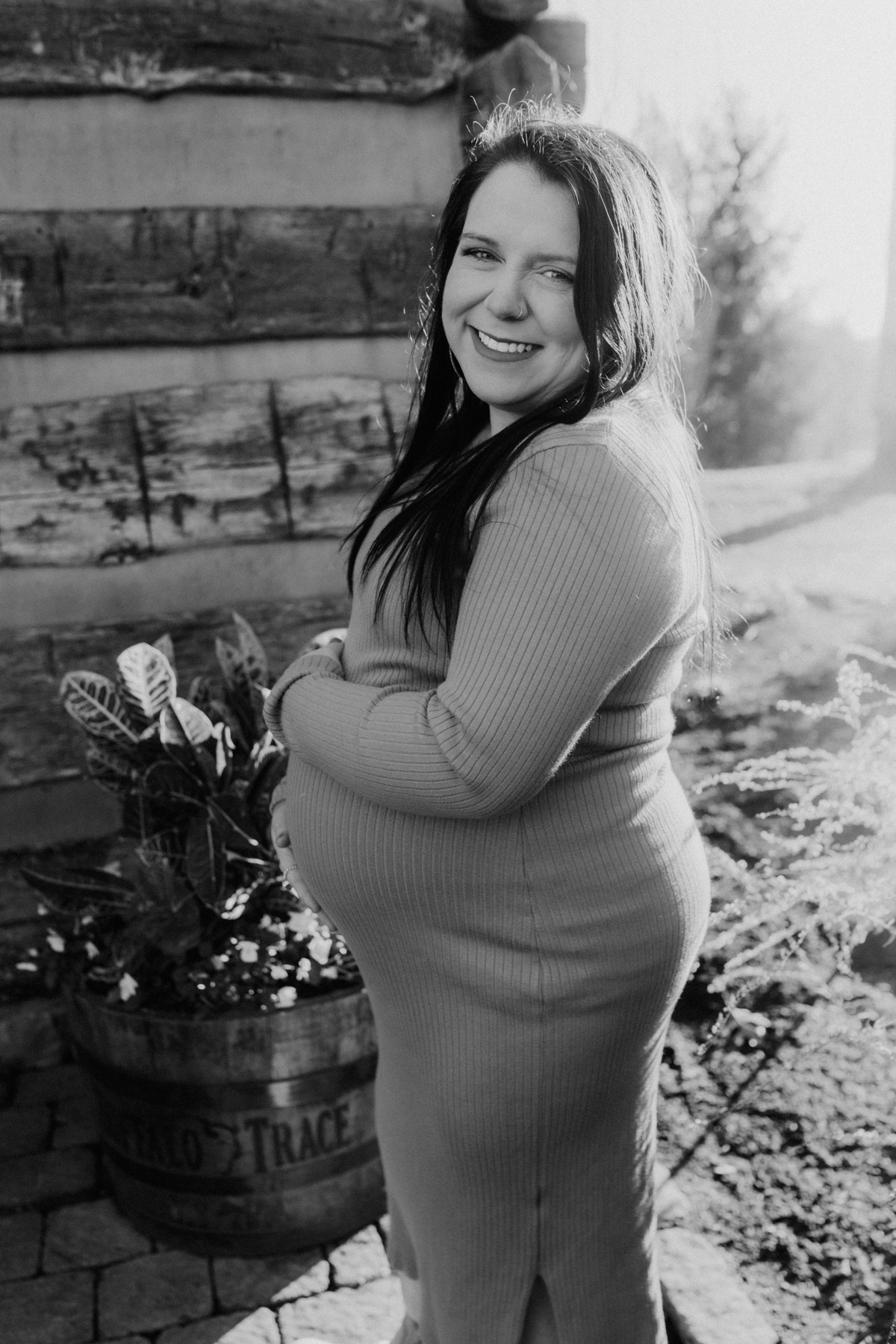 kentucky fall golden hour maternity session buffalo trace frankfort ky 62