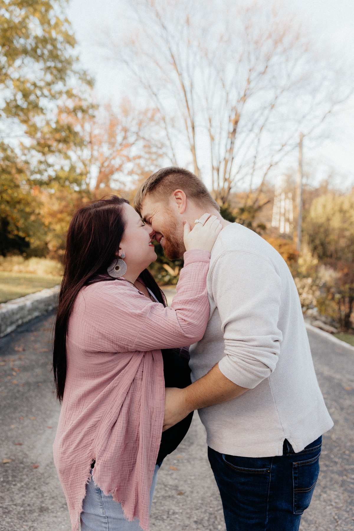 kentucky fall golden hour maternity session buffalo trace frankfort ky 7