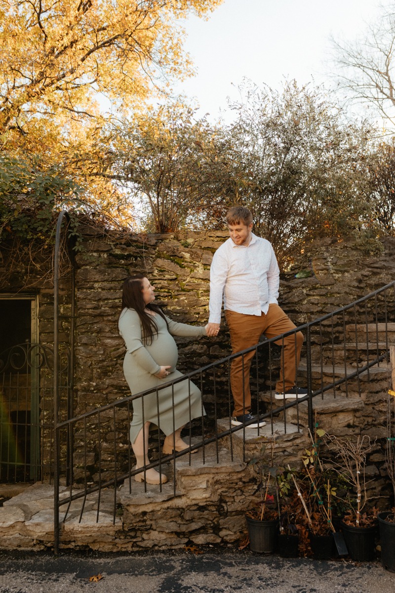 kentucky fall golden hour maternity session buffalo trace frankfort ky 87